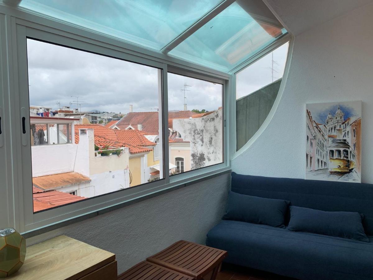 Charming Old Town Apartment *